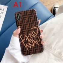 スマホケースFENDIフェンデイ アイフォンケース コピー2026人気トレンド エレガントファション性抜群FFロゴプリントiPhoneX/XSケース.561.