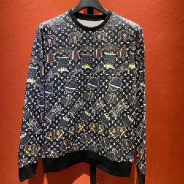 暖かさと軽い着心地を両立させている LOUIS VUITTON ルイ ヴィトン 2026秋冬最安価格新品 プルオーバーパーカー