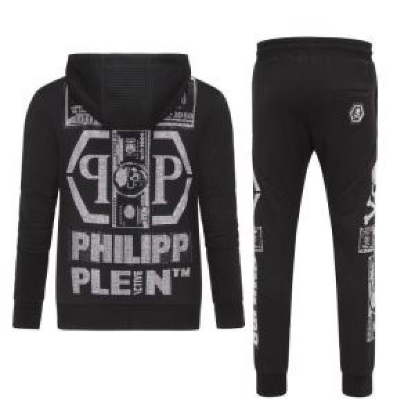 季節の変わり目に活躍する PHILIPP PLEIN フィリッププレイン 2026秋冬新作の相棒を大公開 上下セット