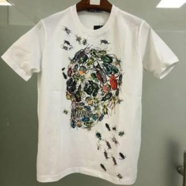 ジバンシー2年以上連続１位獲得  GIVENCHY 半袖Tシャツ おしゃれな人が持っている