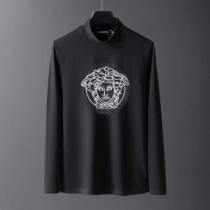ヴェルサーチ 2色可選 VERSACE手の届きやすい価格帯 長袖/Tシャ...
