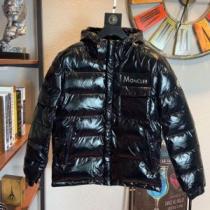 MONCLER モンクレール ダウンジャケット2026トレンド秋冬おすすめ安い 冬のスタイルの幅が広がりそう