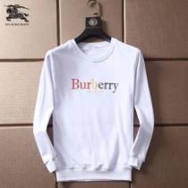 プルオーバーパーカー 2色可選  BURBERRY 2026トレンドファッション新品バーバリー 秋冬一番欲しい人気新作