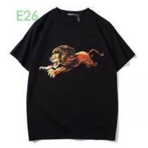 ファッショニスタを中心に新品が非常に人気 ジバンシー GIVENCHY ファッションに合わせ 半袖Tシャツ