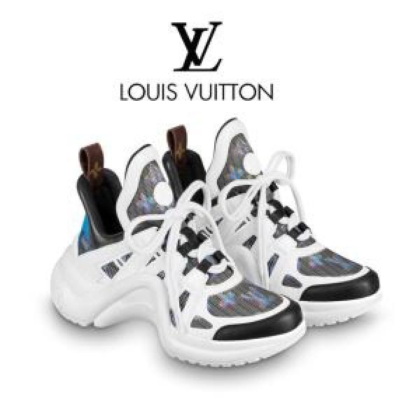 ランニングシューズ 3色可選 2026トレンドカラー秋冬セール ルイ ヴィトン LOUIS VUITTON  とにかく完璧ブランド新作