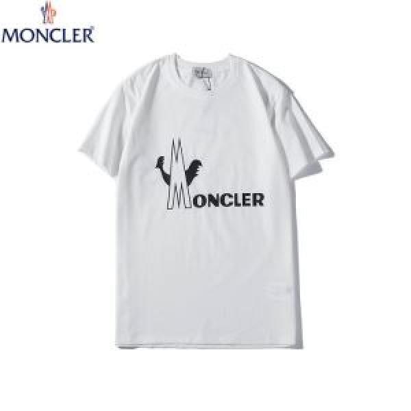 ホリデー限定MONCLER グラフィックプリントTシャツ モンクレール コピー 新作オシャレコーデ着こなし2026春夏コレクション