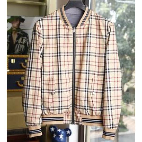 ハーフコート 注目度が上昇中 バーバリー 2026SS人気 BURBERRY 最先端のスタイル