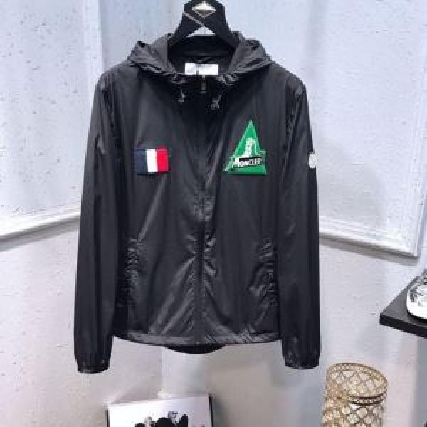 在庫有り モンクレール ウィンドブレーカー 新作 2026トレンドMONCLER コピー エレガントナイロンジャケットおしゃれメンズ
