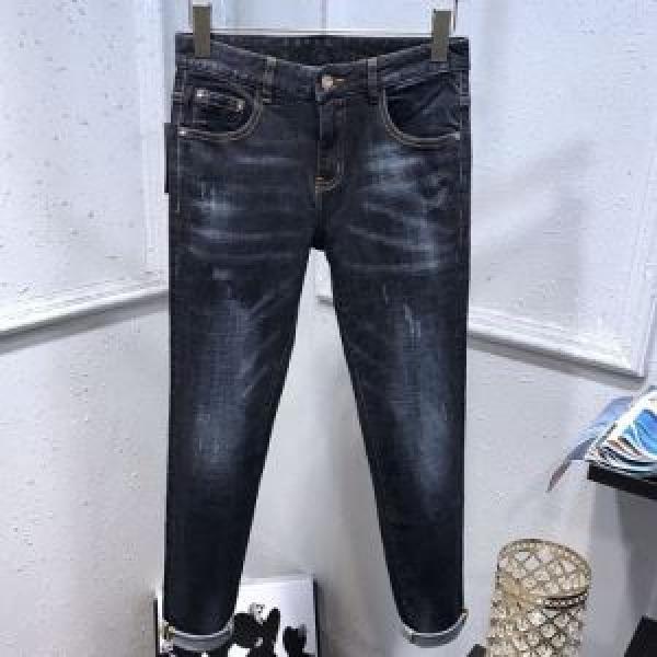 普段見ないデザインばかり デニムパンツ 春夏コレクション新品 アルマーニ ARMANI