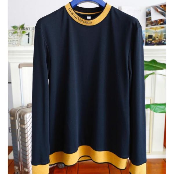 限定色VERSACE GV SIGNATURE SWEATERヴェルサーチ コピー ニットウェア サイズ感 大人カジュアル快適2026春夏トレンド新作