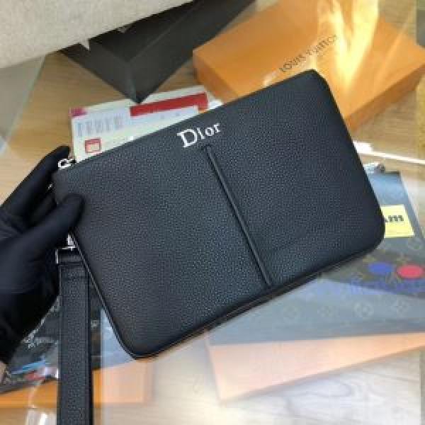 狙える優秀アイテム ディオール DIOR おしゃれに大人の必見 ポーチ 20SS☆送料込.542.