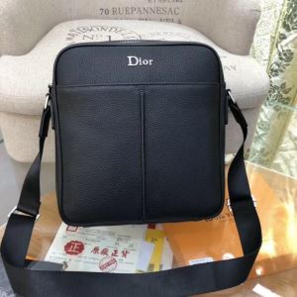 普段のファッション ディオール DIOR 大人気のブランドの新作 ミニバッグ 取り入れやすい.542.