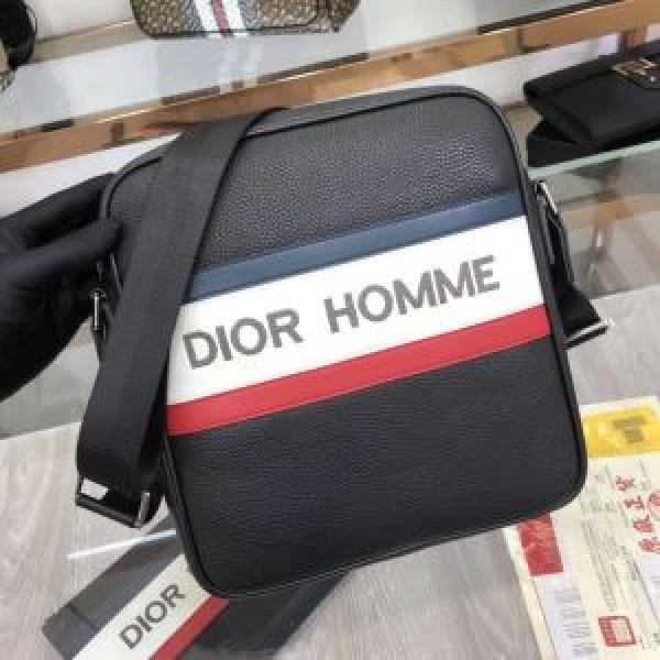 素敵なアイテム ミニバッグ 価格も嬉しいアイテム ディオール DIOR 限定色がお目見え.542.