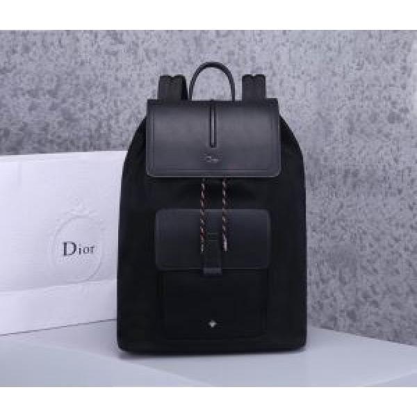 ディオール 海外でも人気なブランド DIOR 2026年春限定 リュック 海外大人気.542.