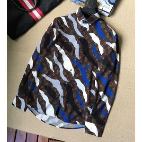 優しい着心地ヴィトン コピー DNAシャツ コーデ Louis Vuitton メンズ ファション 清潔感抜群2026人気トップス