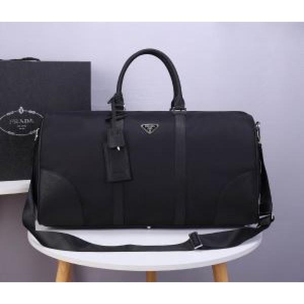 プラダファッションに取り入れよう  PRADA 限定アイテム特集 スーツケース.57.
