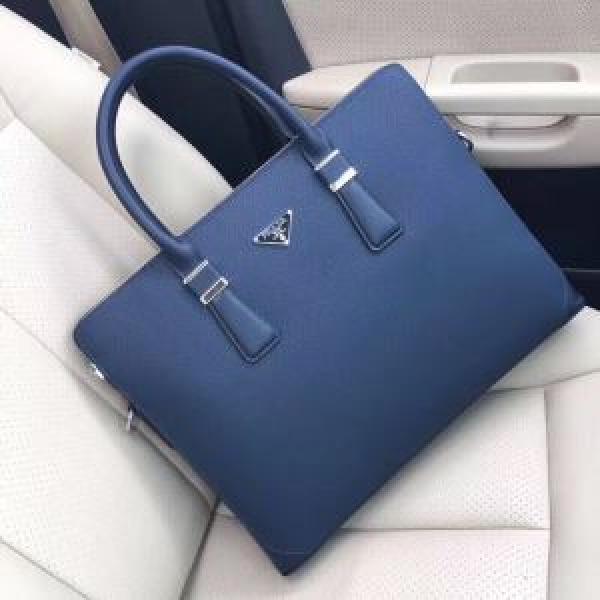 プラダ PRADA ファッションに取り入れよう ハンドバッグ  やはり人気ブランド.57.