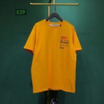 2026話題の商品 Off-White オフホワイト 半袖/Tシャツ おしゃれに大人の必見