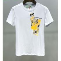 人気を集め2色可選 Off-Whiteこの時期の一番人気はオフホワイト 半袖/Tシャツ 2026年春限定