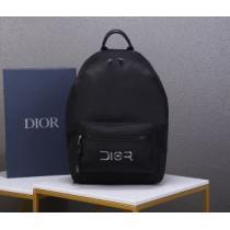 ファッションに取り入れよう ディオール DIOR 限定アイテム特集 リュック.542.