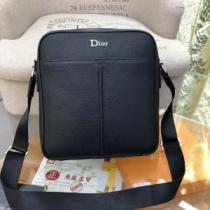 普段のファッション ディオール DIOR 大人気のブランドの新作 ミニバッグ 取り入れやすい.542.