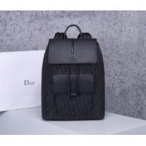 価格帯が低い ディオール DIOR 非常にシンプルなデザインな リュック 高級感のある素材.542.
