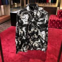 着る芸術品ヴェルサーチコピーLE POP CLASSIQUE PRINT...