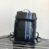 リュック 飽きもこないデザイン プラダ 今季の主力おすすめ PRADA.57.