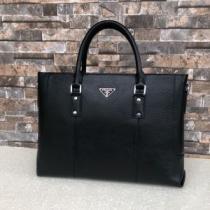 プラダ 今季の主力おすすめ PRADA 人気は今季も健在 ハンドバッグ.57.