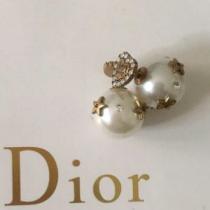 海外でも大人気 ディオールVIP価格SALE DIOR  ピアス 大活躍する 20SS☆送料込.222.