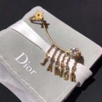 春夏コレクション新品 ディオール DIOR おしゃれ刷新に役立つ ピアス 2026年春限定.222.