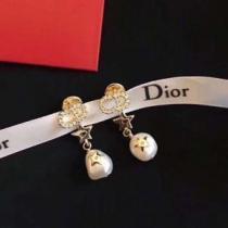 20SS☆送料込 ディオール DIOR 大幅割引価格 ピアス どのアイテムも手頃な価格で.222.