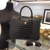 激安2026春夏ヴェルサーチ メデューサ バッグ 値段 ビジネスシーンVERSACE ブリーフケース 安い コピー 収納性抜群.82.
