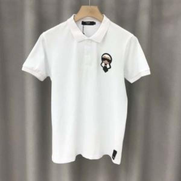 フェンディどのアイテムも手頃な価格で 2色可選  FENDI トレンド最先端のアイテム 半袖Tシャツ