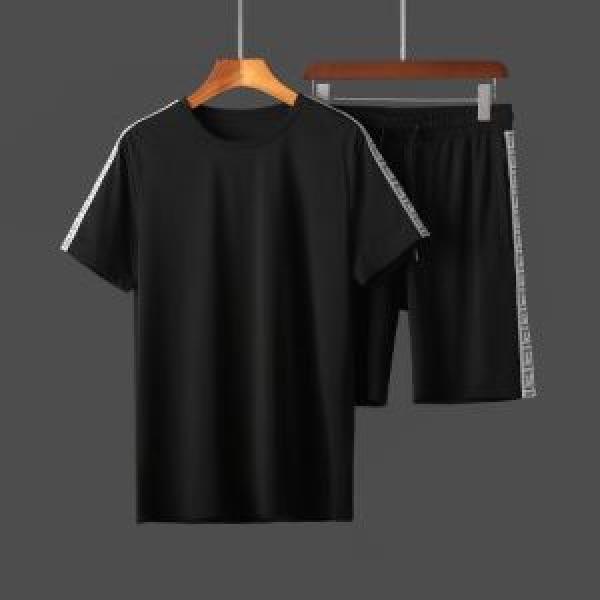 フェンディランキング1位   FENDI 愛らしい春の新作 半袖Tシャツ 2026話題の商品