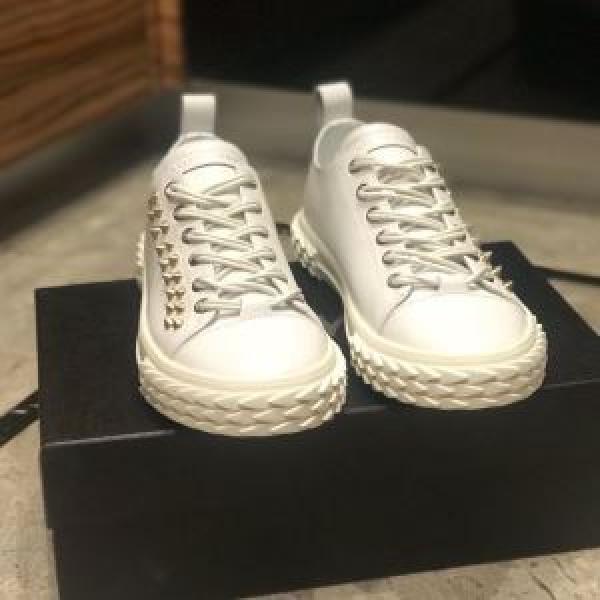 2色可選 有名ブランドです ジュゼッペ ザノッティ GIUSEPPE ZANOTTI着こなしを楽しむ  ランニングシューズ