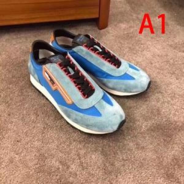 2026年春夏コレクション スニーカー4色可選  質の高い新品 プラダ PRADA 注目度が上昇中