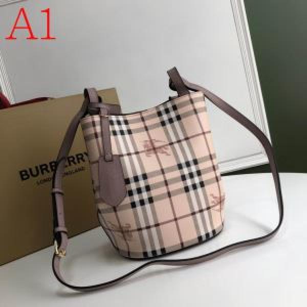 絶対に見逃せない バーバリー BURBERRY おしゃれに大人の必見 レディースバッグ.48..48.