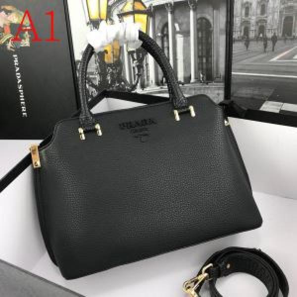 多色可選 この時期の一番人気は プラダ さらに魅力的 PRADA コーデの完成度を高める レディースバッグ.68.