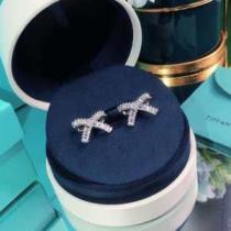20新作です ティファニー 質の高い新品 Tiffany&Co ピアス 価格も嬉しいアイテム.220.
