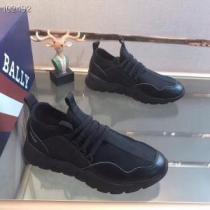 スニーカー 本当に嬉しいアイテム バリー 差をつけたい人にもおすすめ BALLY