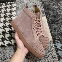 クリスチャンルブタン 最先端のスタイル Christian Louboutin 注目度が上昇中 ランニングシューズ