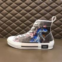 スニーカー 飽きもこないデザイン ディオール DIOR  差をつけたい人にもおすすめ