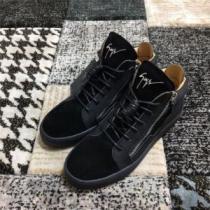 GIUSEPPE ZANOTTI 取り入れやすい ジュゼッペ ザノッティ  ランニングシューズ 確定となる上品