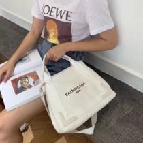 BALENCIAGA  大幅割引価格 バレンシアガ 今年の春トレンド  レディースバッグ 大人の新作こそ.51.