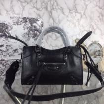 狙える優秀アイテム レディースバッグ 驚きのプライス バレンシアガ BALENCIAGA おしゃれに大人の必見.51.