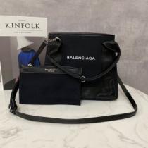 海外でも大人気 レディースバッグ 人気が継続中 バレンシアガ 日本未入荷カラー BALENCIAGA.51.