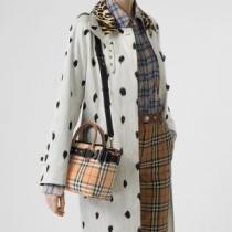 バーバリー コーデの完成度を高める BURBERRY オススメのアイテムを見逃すな レディースバッグ.48..48.