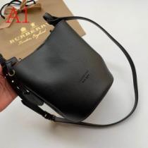 20SS☆送料込 バーバリー BURBERRY 累積売上総額第１位 レディースバッグ 普段のファッション.48..48.