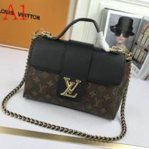 シンプルなファッション レディースバッグ 多色可選 この時期の一番人気は ルイ ヴィトン LOUIS VUITTON.49..49..49..49..49..49..49..49..49..49.